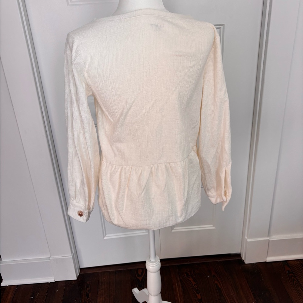 LOFT Cream Top - Picture 2 of 3